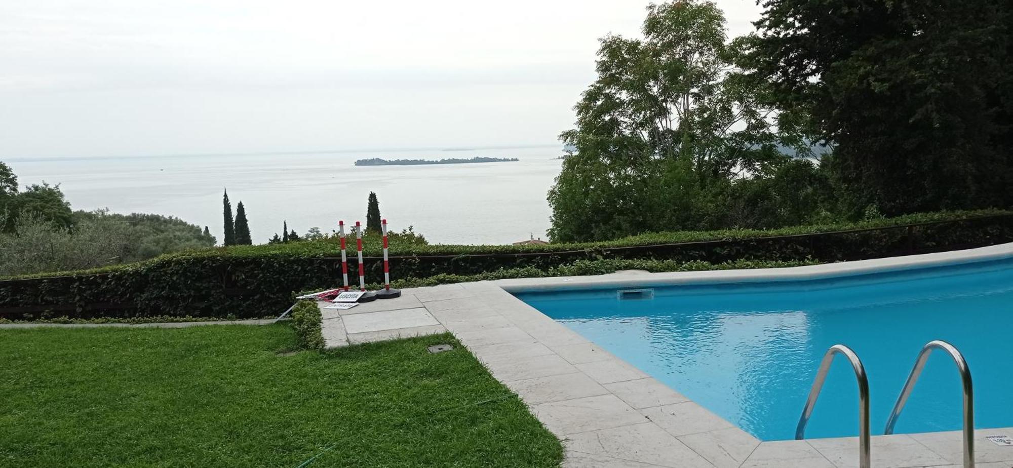 Casaalma Pool, Terrace & Lakeview 加尔多内-里维耶拉 外观 照片